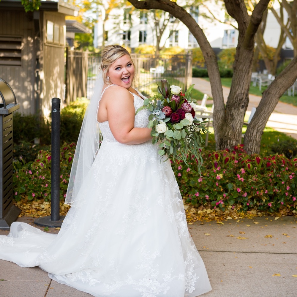 Meet your Posher, Ashley